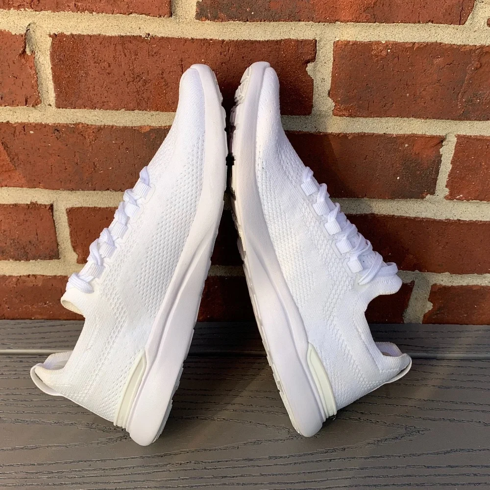 APL TechLoom Breeze Knit Running Shoes